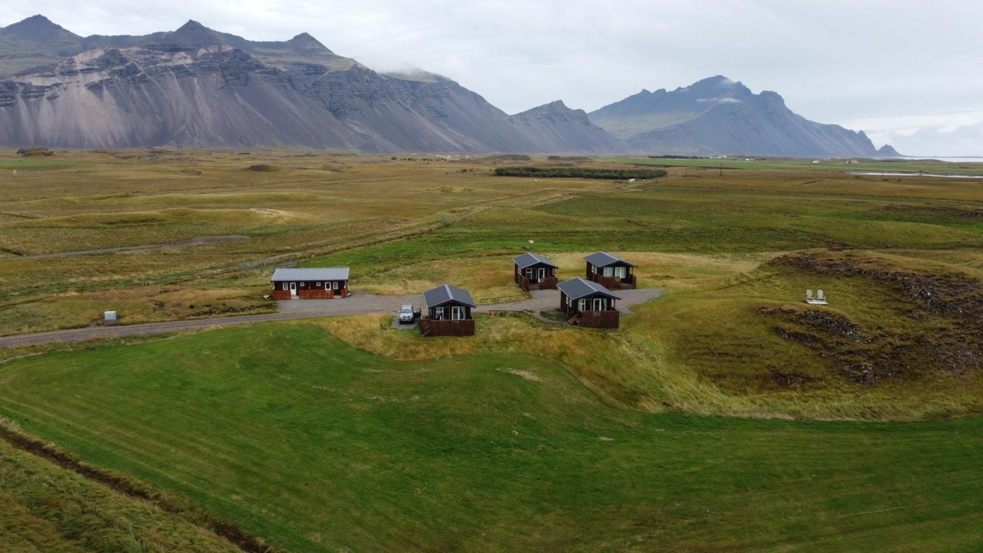 Aurora Cabins Höfn Esterno foto